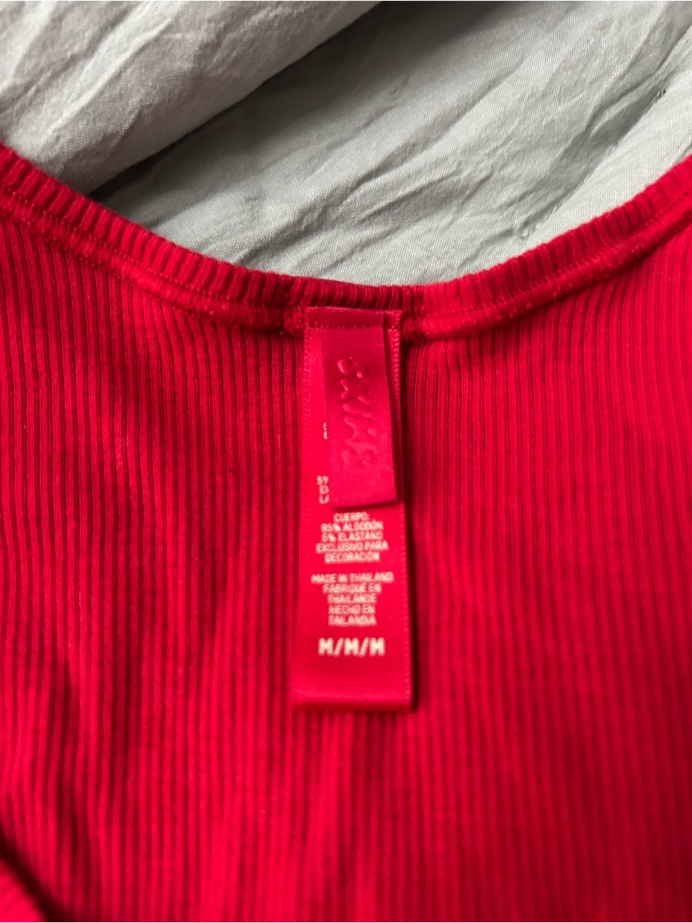 SKIMS Red Ribbed Scoop Neck Tank - Picture 2 of 2